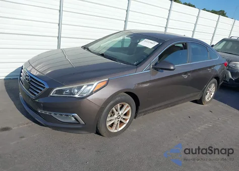 2015 Hyundai Sonata Se z USA, uszkodzony, nr VIN 5NPE24AF7FH237008